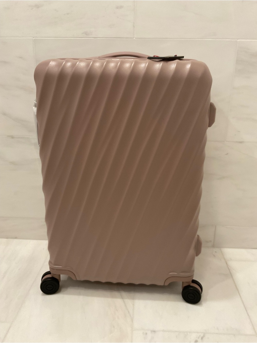 NEW Tumi 19 Degree 26.0” SHORT TRIP 4 Wheel Packing Suit Case TEXTURED MAUVE❗️
